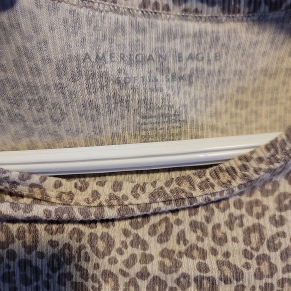 ⭐Ladies crop top⭐ - Picture 2 of 3